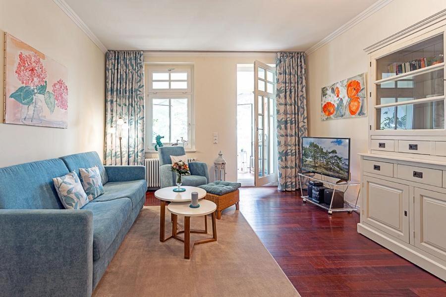 Strandvilla Aegir Mit Ostseeblick Binz Exterior photo